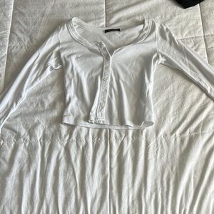 Brandy Melville Cropped Long Sleeve